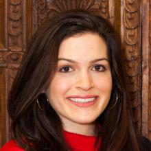 Elana Resnick headshot