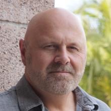 Ken Hiltner headshot